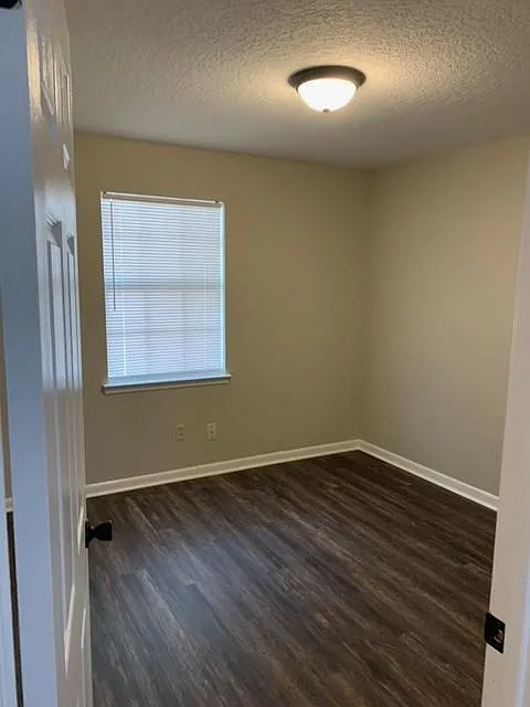 7707 Kipling St - Photo 7 of 11