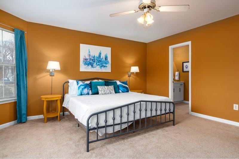 201 Willow Creek South Circle - Photo 2 of 8