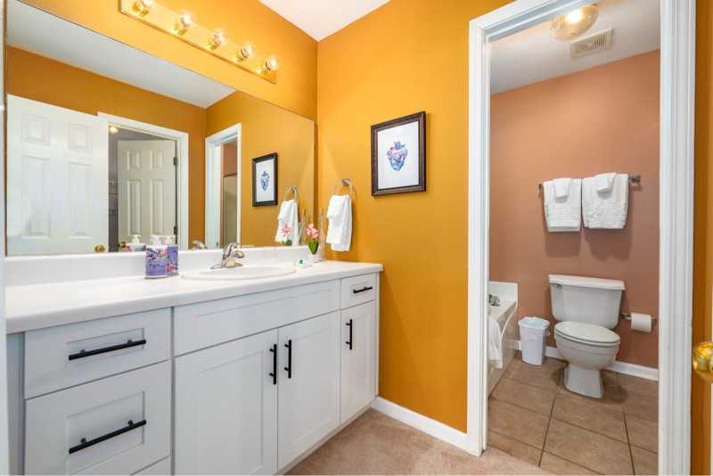 201 Willow Creek South Circle - Photo 7 of 8