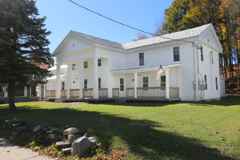 26 South St #B - Photo 1 of 1