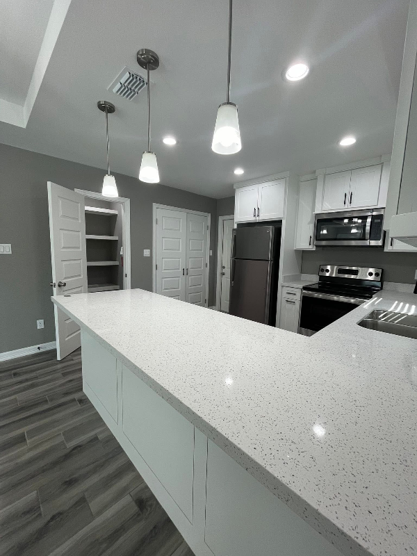 6911 Venus Dr #3 - Photo 3 of 14