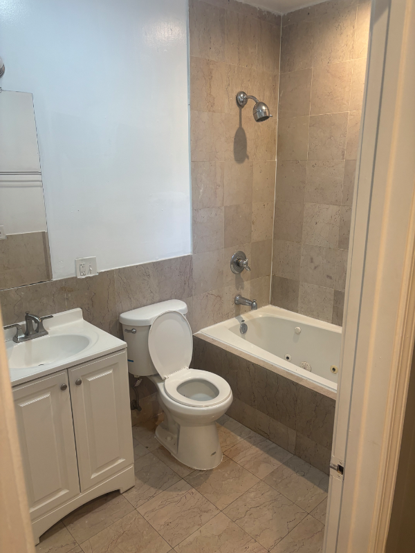 7725 S Kingston Ave #3 - Photo 6 of 9