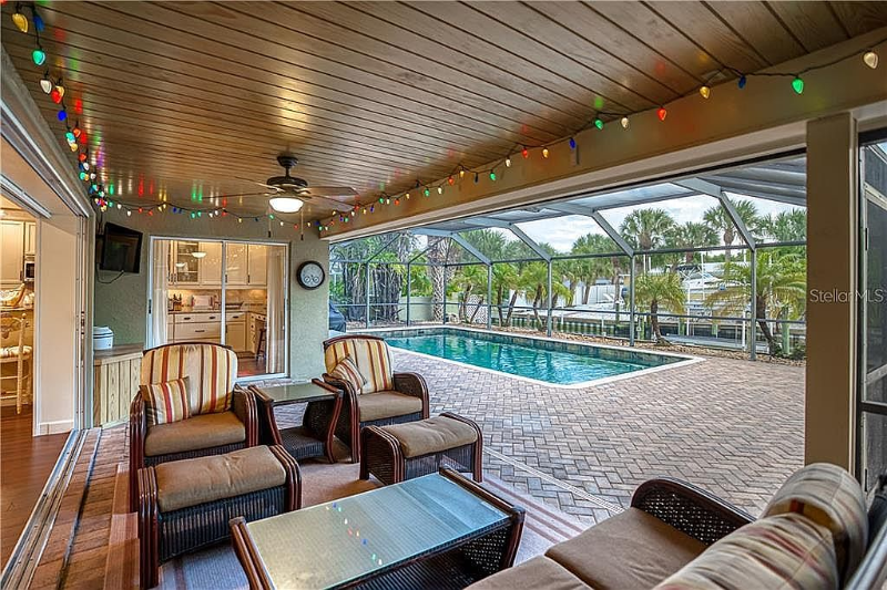 314 Avenida De Paradisio - Photo 7 of 20