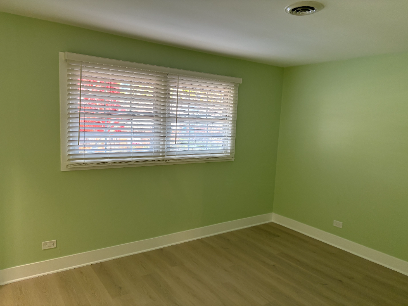 235 Washington Sq #C - Photo 7 of 11