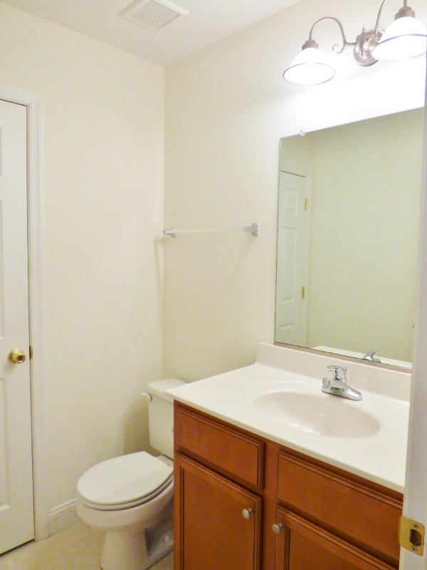 103 12th St #B - Photo 6 of 18