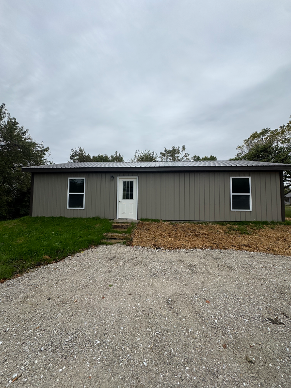 5314 East Ave - Photo 2 of 9