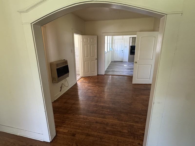 4863 Douglas Ave - Photo 6 of 11