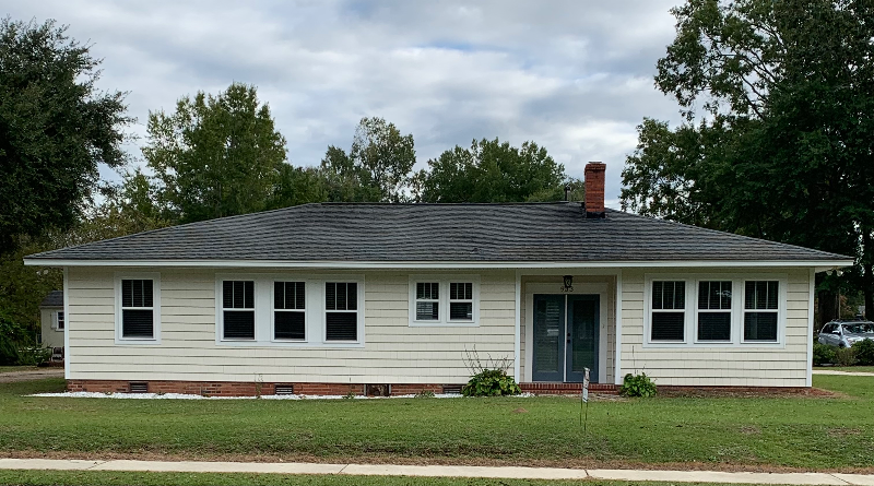 933 West Home Avenue