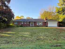 2888 Colonial Way - Photo 1 of 1