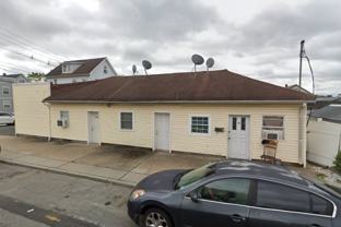 325 Pershing Ave #B - Photo 1 of 1