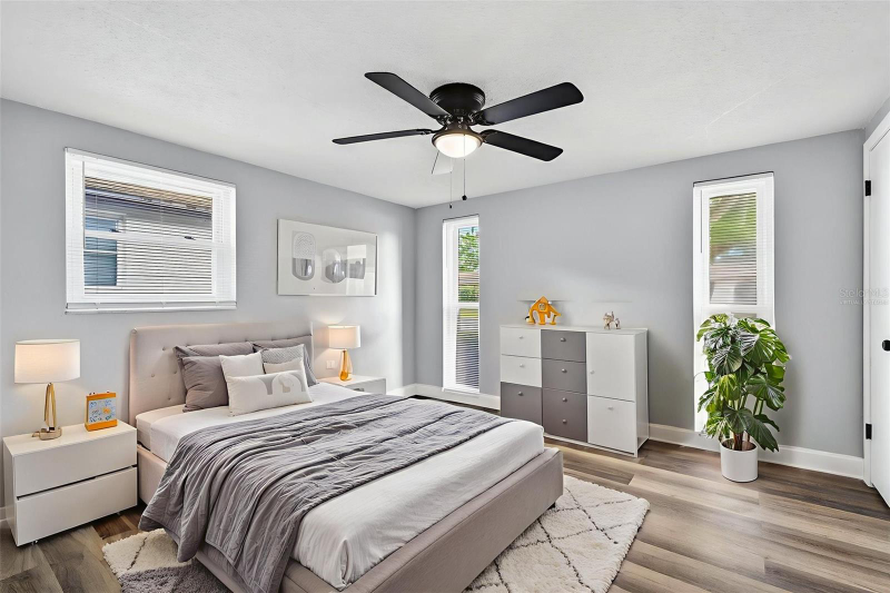 6841 Tierra Linda St - Photo 2 of 15