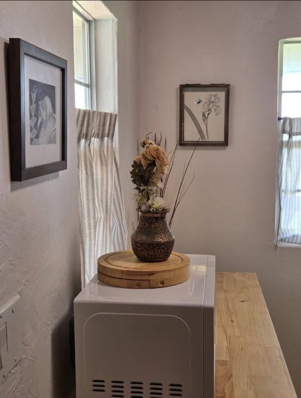 610 Highway 97a - Photo 5 of 20