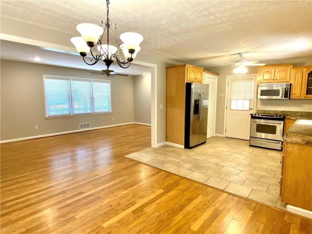 97 Brookhaven Dr - Photo 5 of 22