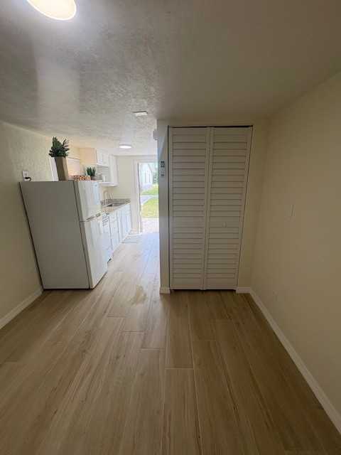 2702 South Atlantic Avenue #5 - Photo 6 of 13