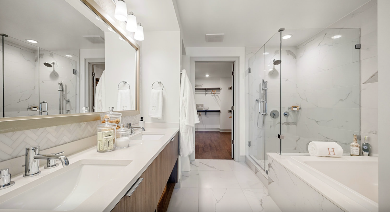 117 San Jacinto Boulevard - Photo 5 of 16