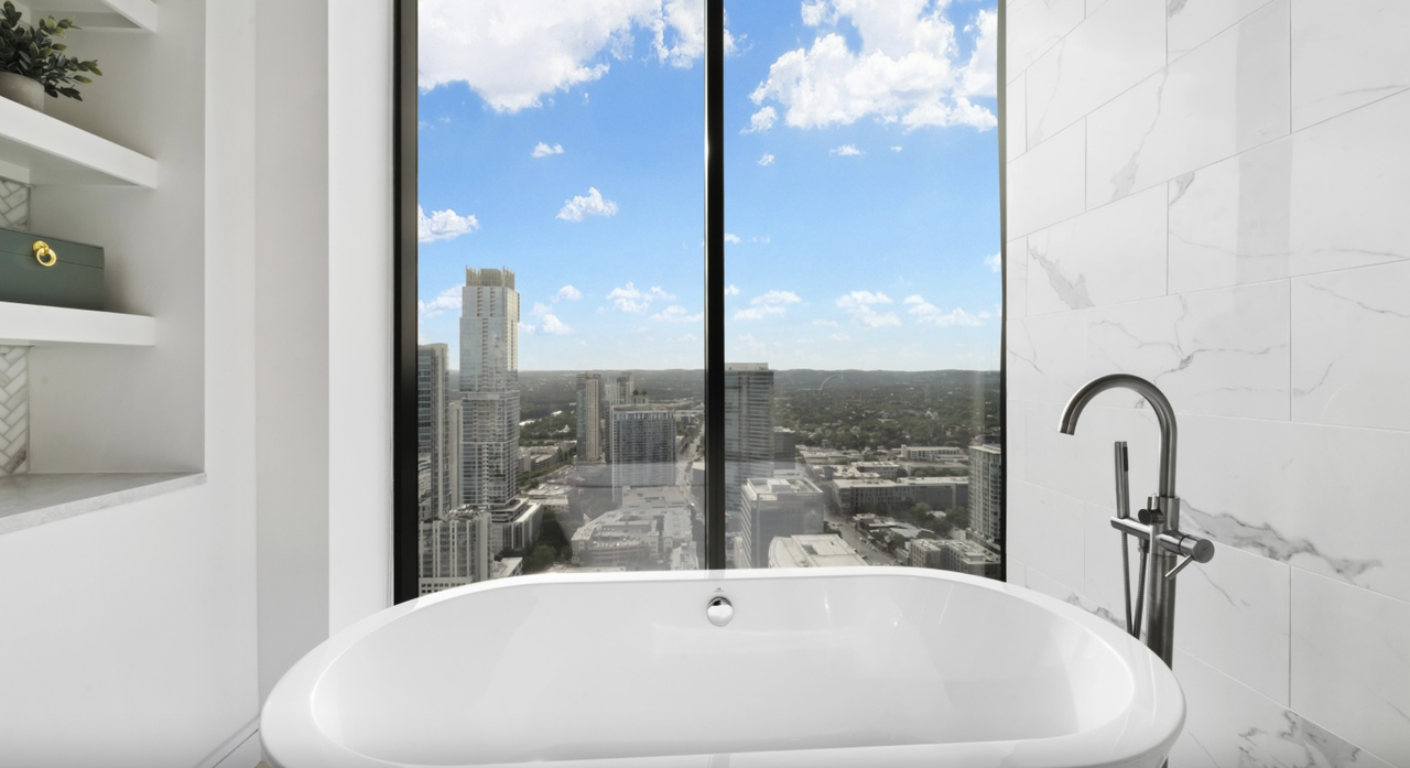 117 San Jacinto Boulevard - Photo 7 of 16