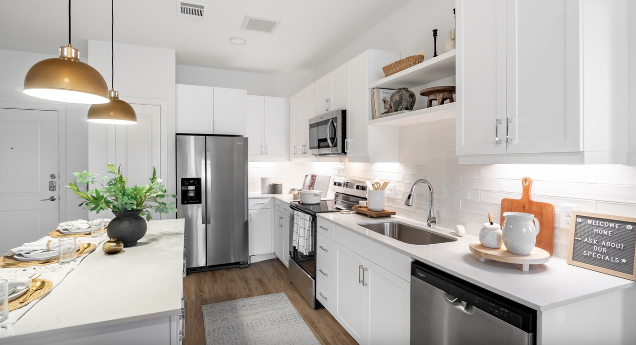 7511 Burleson Road - Photo 2 of 14