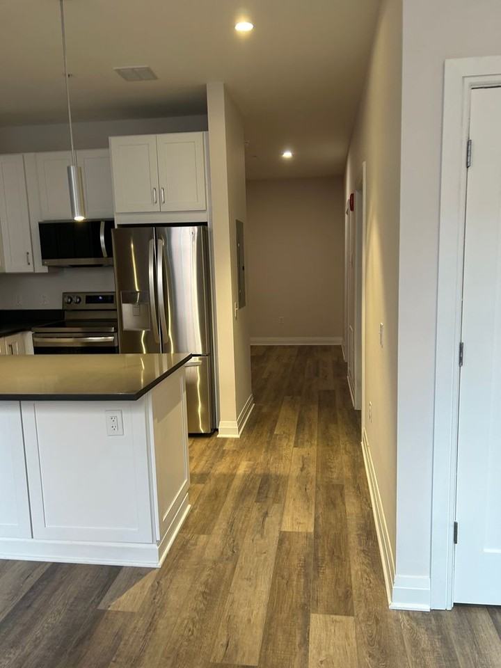 24 S Bank St #317 - Photo 5 of 11