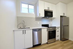 636 Hochelaga Street #B - Photo 1 of 1