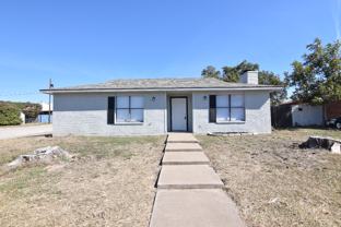 118 W Hogan Dr #NA - Photo 1 of 1