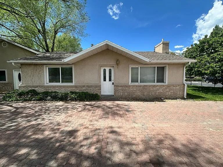 515 W 100 S #NA - Photo 3 of 38