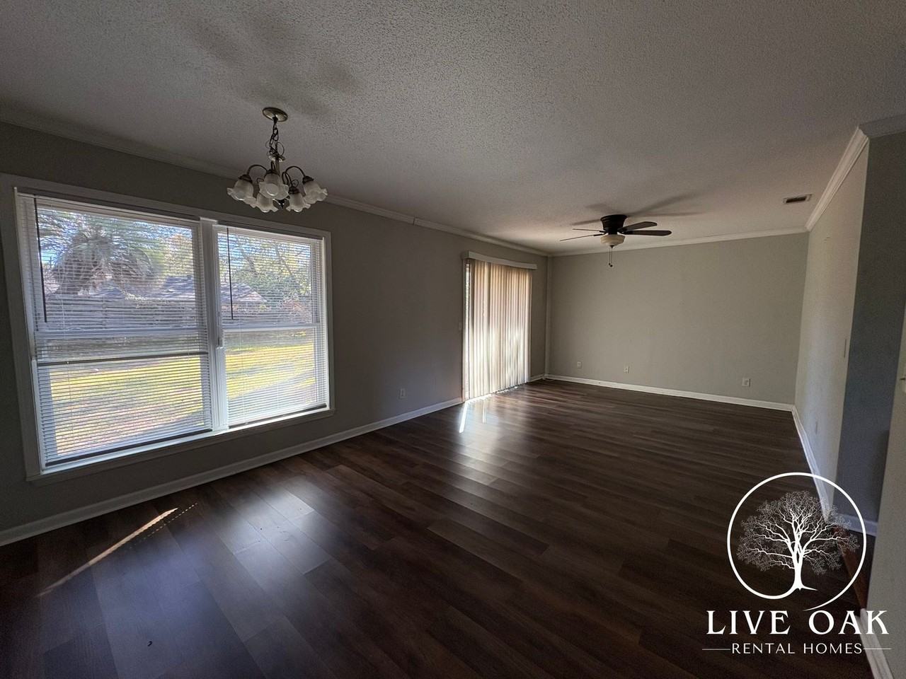 714 Hemingway Dr - Photo 5 of 12