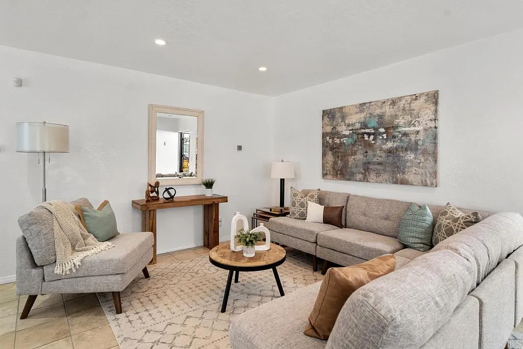 4262 Wilson Ave #8 - Photo 2 of 14