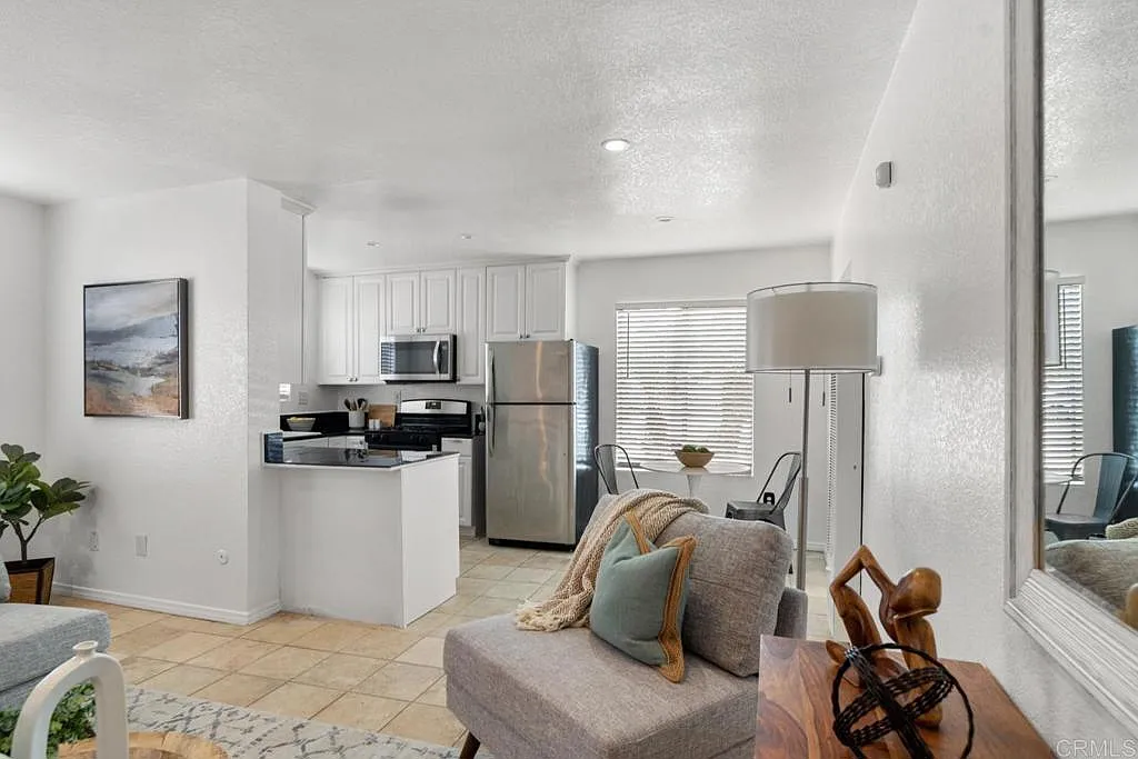 4262 Wilson Ave #8 - Photo 3 of 14