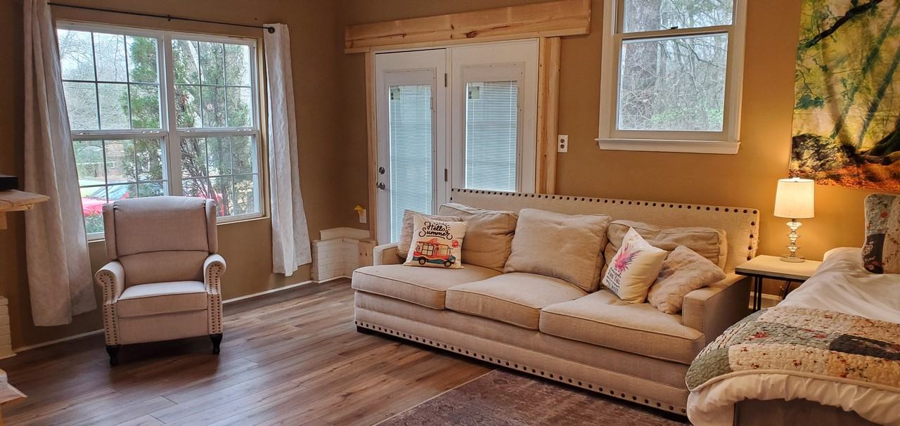 683 Lakeside Dr #NA - Photo 3 of 10