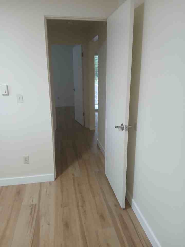 7622 Chinook Avenue #NA - Photo 4 of 19