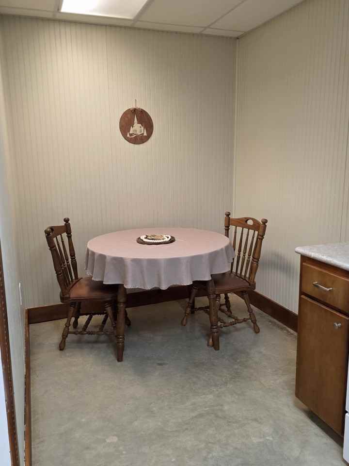 466 Schaeffel Rd #B - Photo 4 of 11