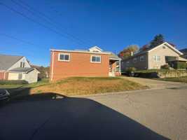 featured image of 1818 Grant St