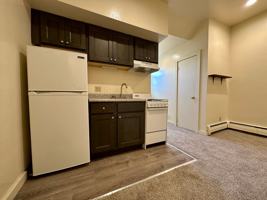 featured image of 300 Meyran Ave Apt 3e #3E
