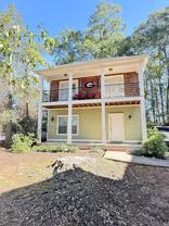 422 First St - Photo 1 of 1