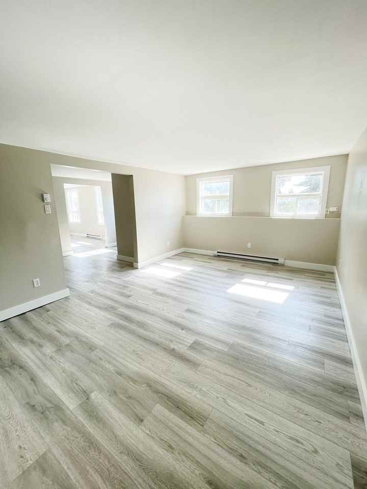 157 Ludlow Street - Photo 4 of 14