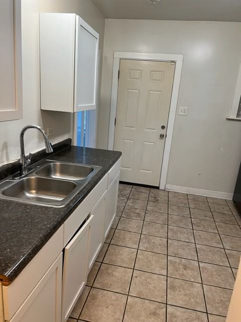 7741 S Yates Blvd #3 - Photo 3 of 9