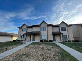 featured image of 727 727 W, 8th