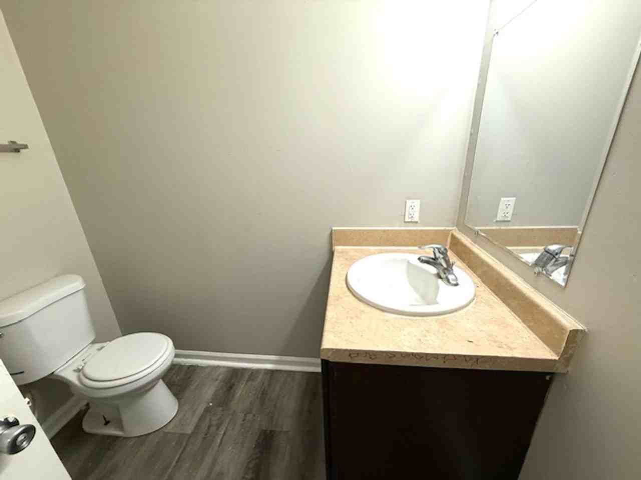 1227 W 29th St - Photo 5 of 10