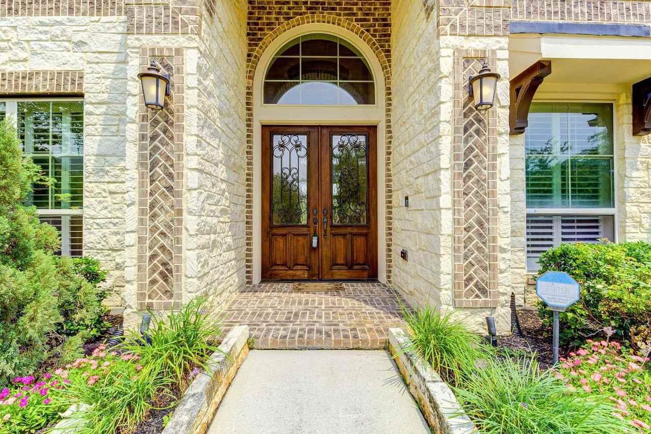 27827 Patsy Pence St - Photo 4 of 48