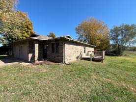 165 N Farm Road 165 - Photo 1 of 1