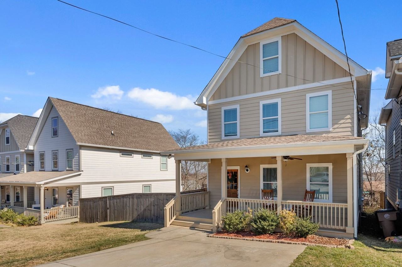 3206 Anderson Pl - Photo 3 of 25