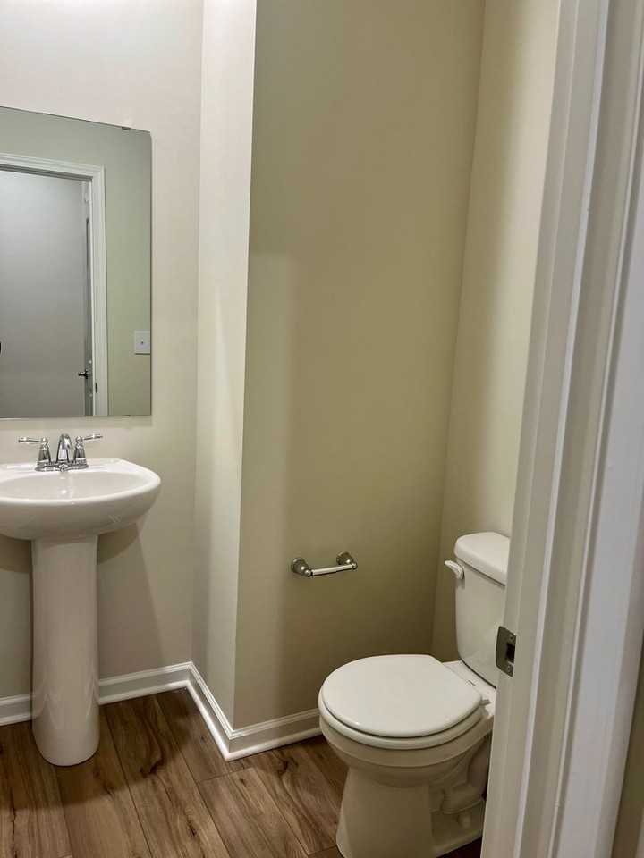 16819 Aiken Ridge Cir - Photo 3 of 23