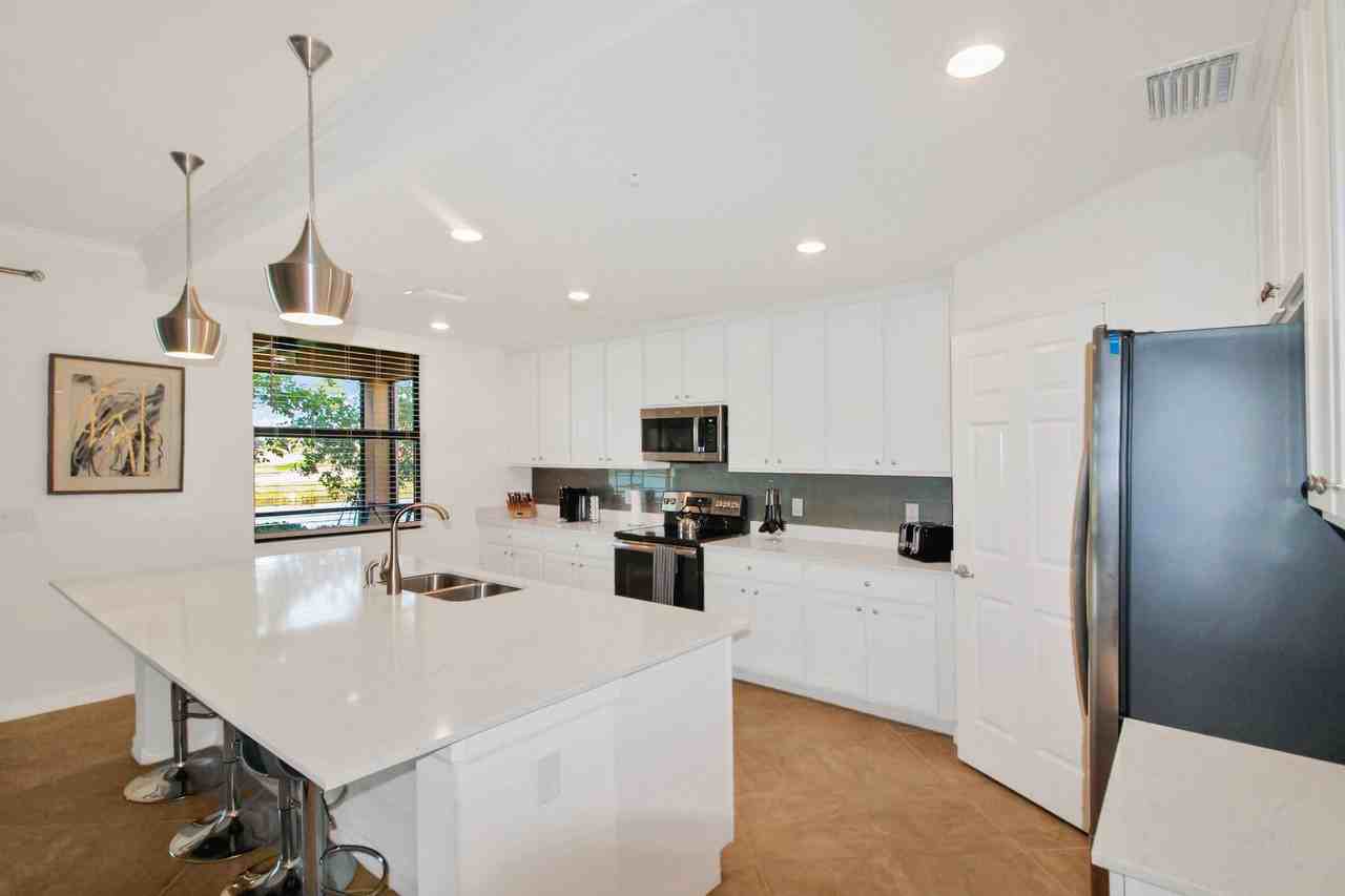 10972 Tarflower Drive #102 - Photo 4 of 20