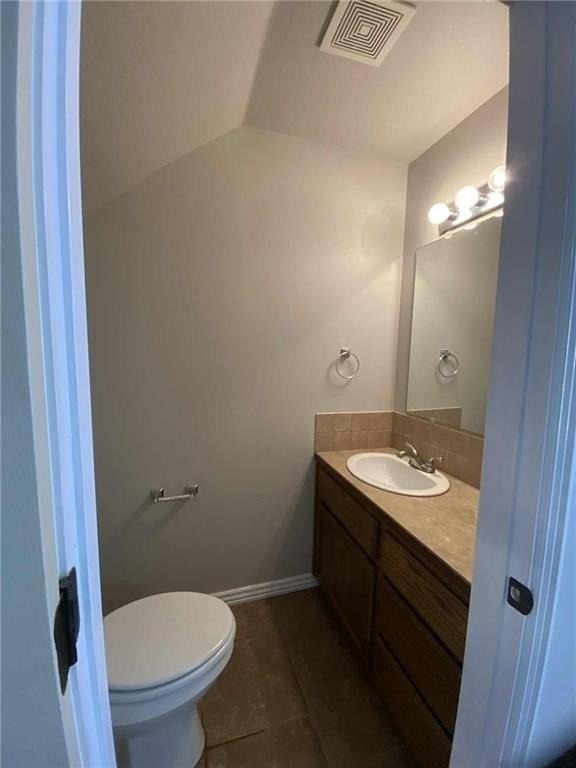 705 W Garland St #A - Photo 5 of 11