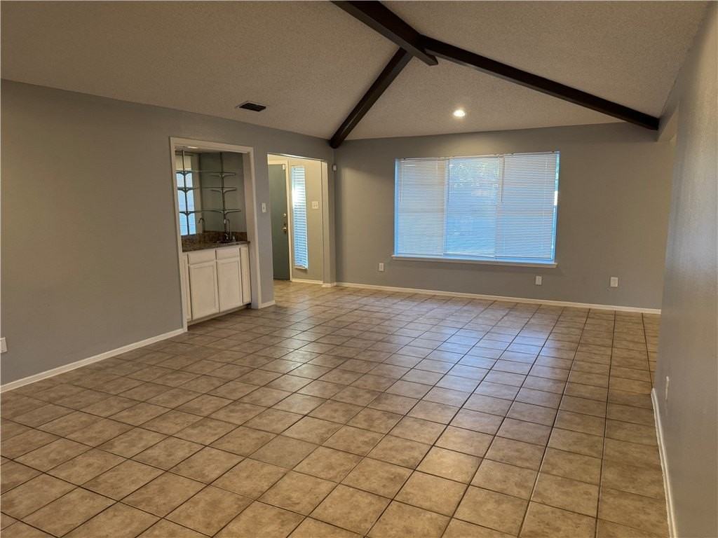 5518 Kenith Cir - Photo 6 of 21