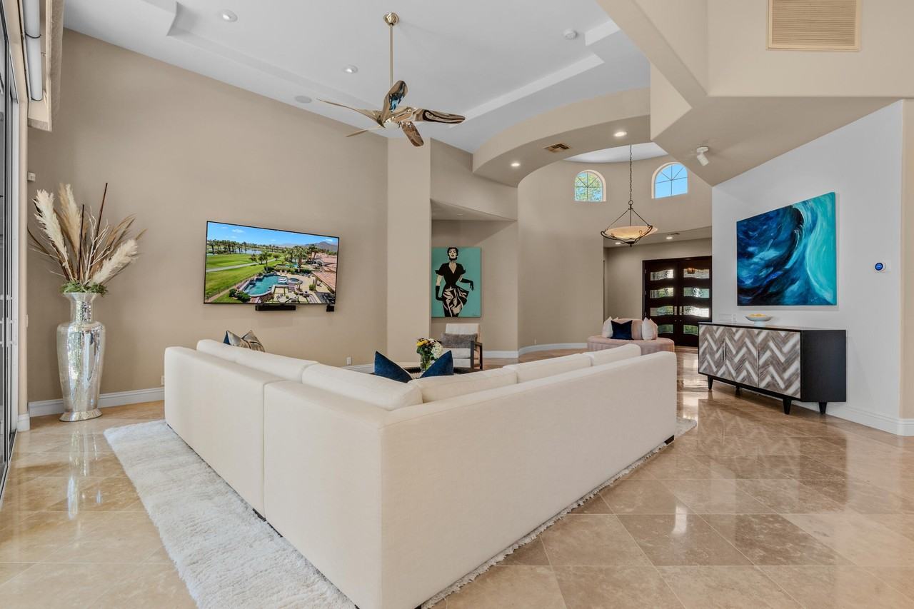 49568 Via Conquistador - Photo 7 of 45