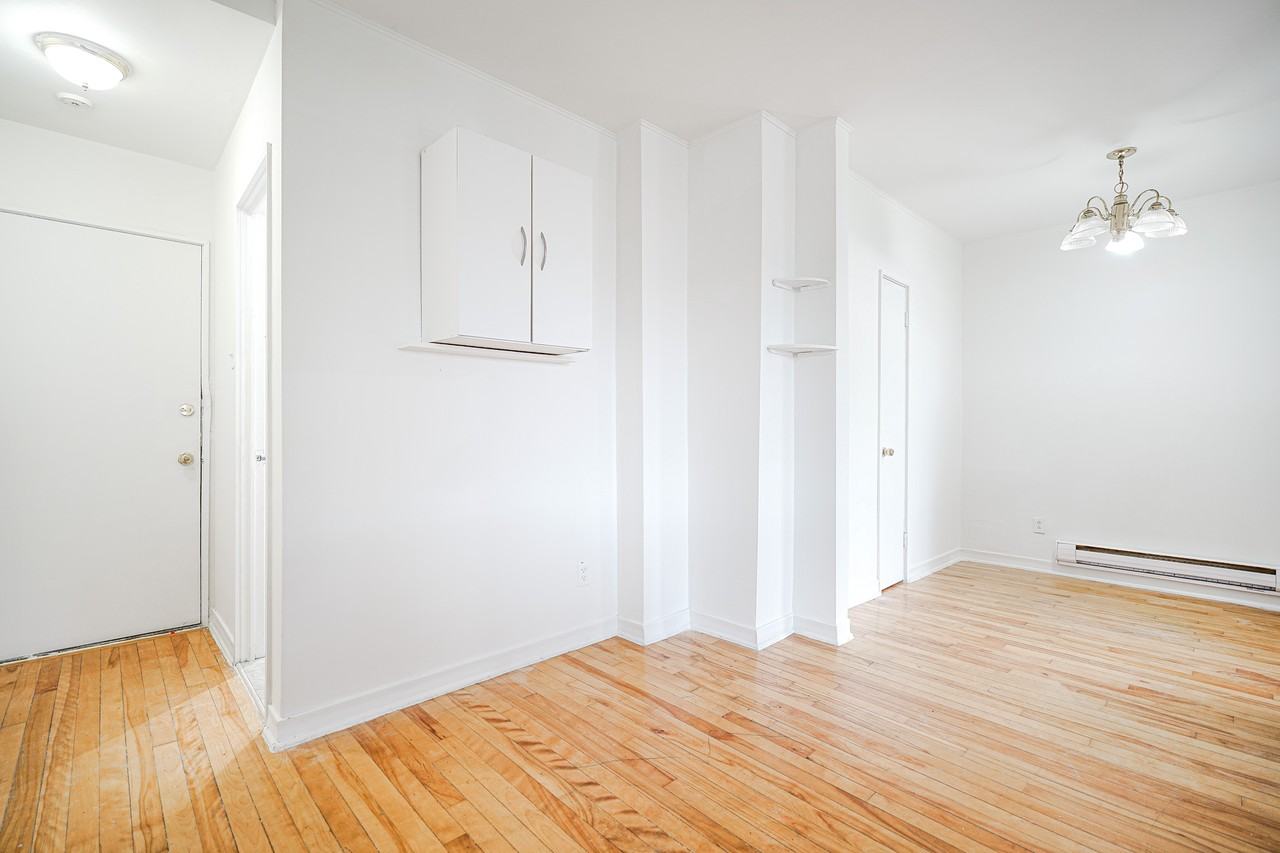 11700 Rue Pasteur #108