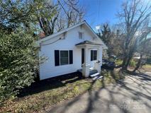 606 Center St Nw - Photo 1 of 1