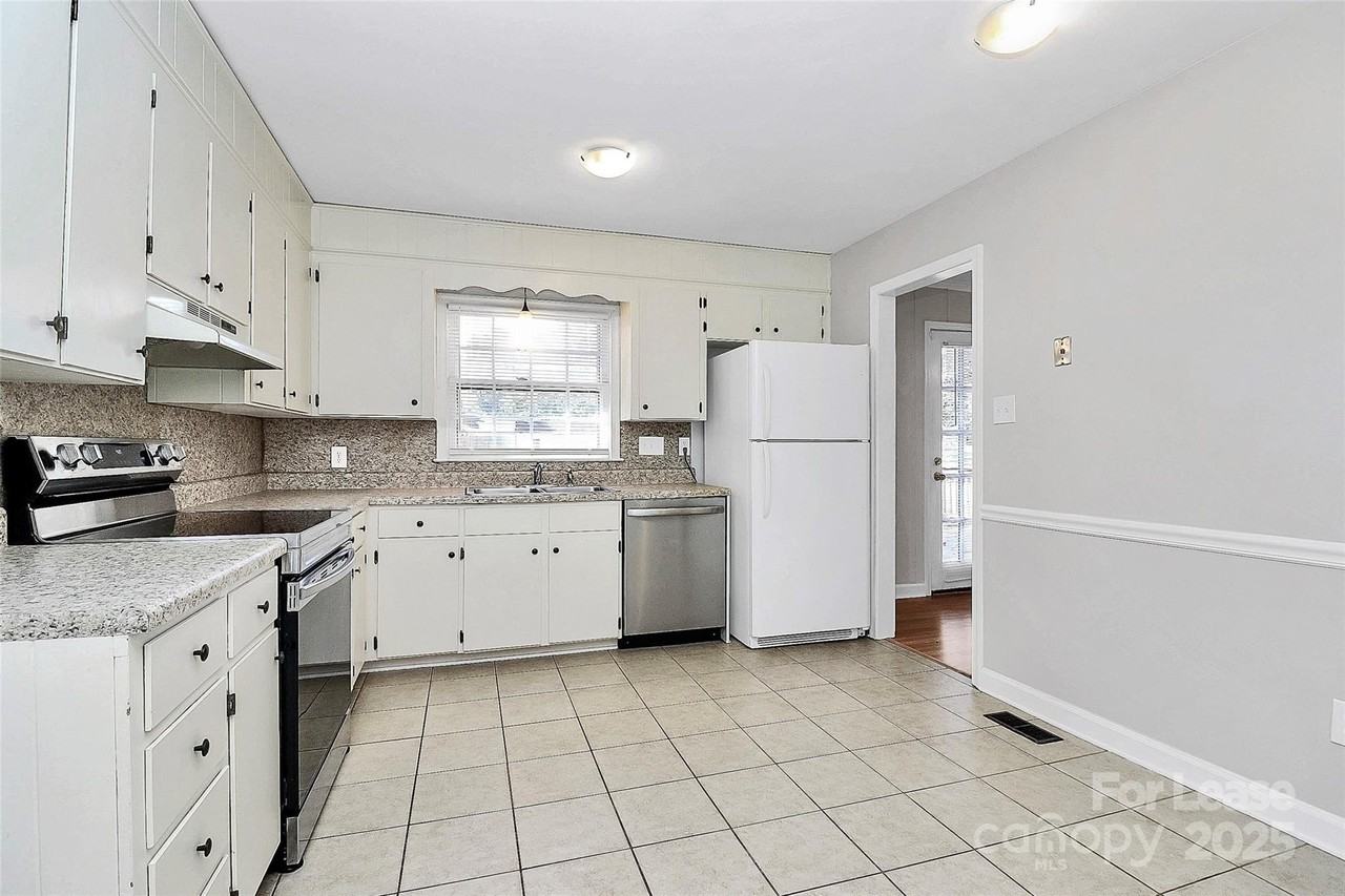 7401 Quail Ridge Dr - Photo 6 of 29