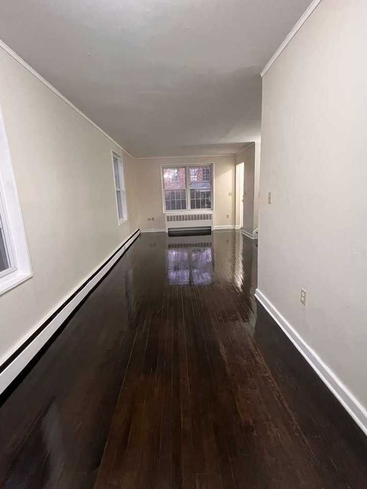 271 Pennsylvania Ave #271 - Photo 5 of 17